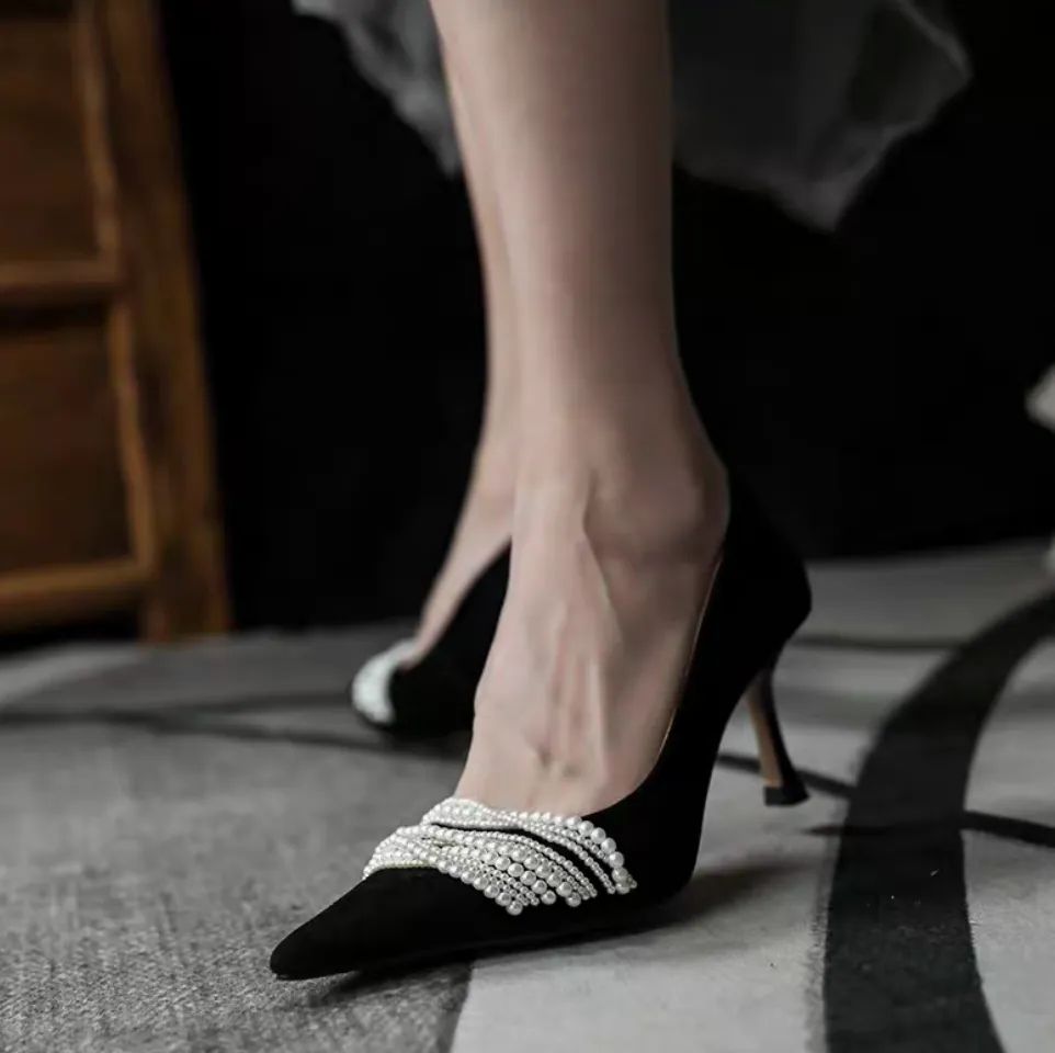 Pointed Stiletto Shoe with Pearls