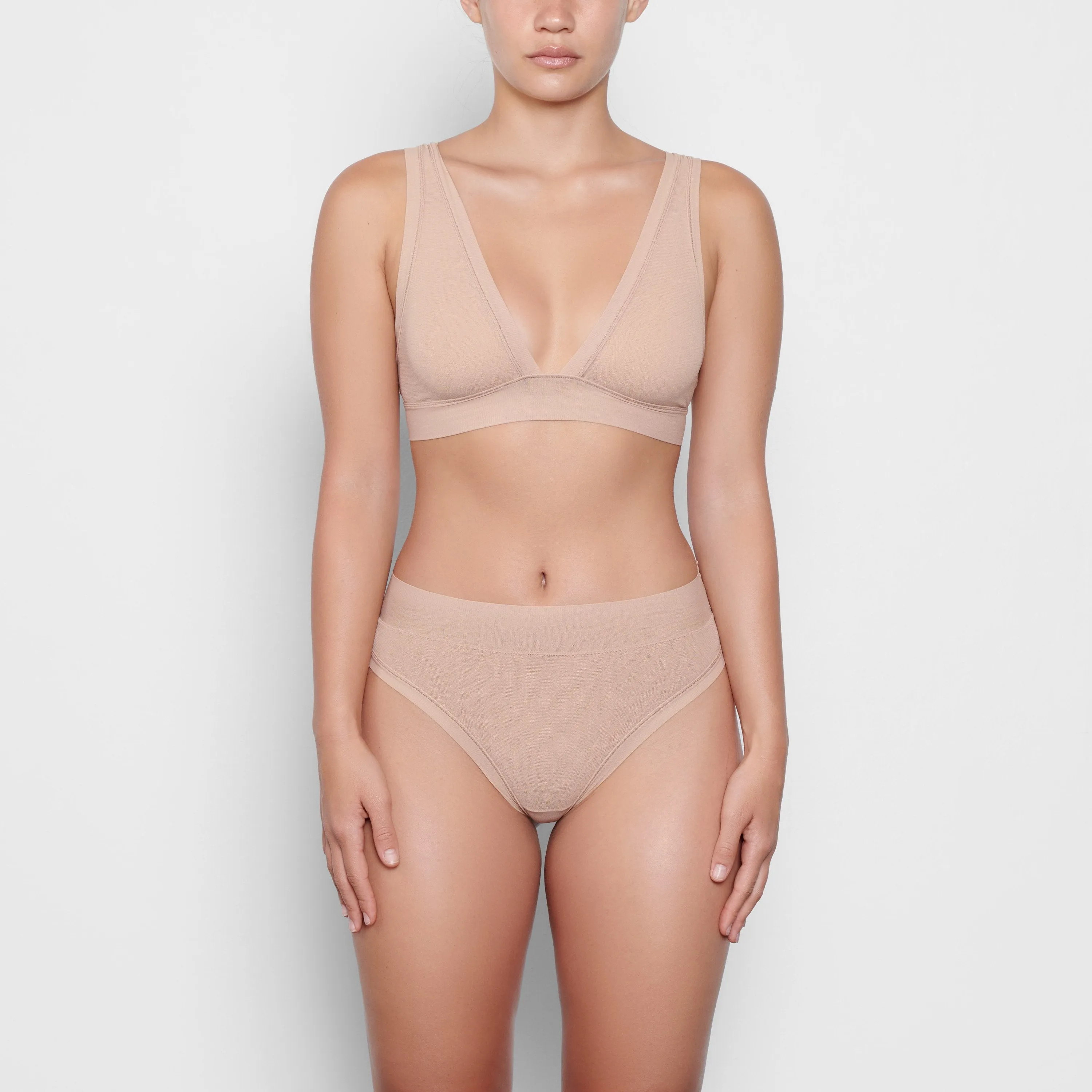 SUMMER MESH THONG | CLAY