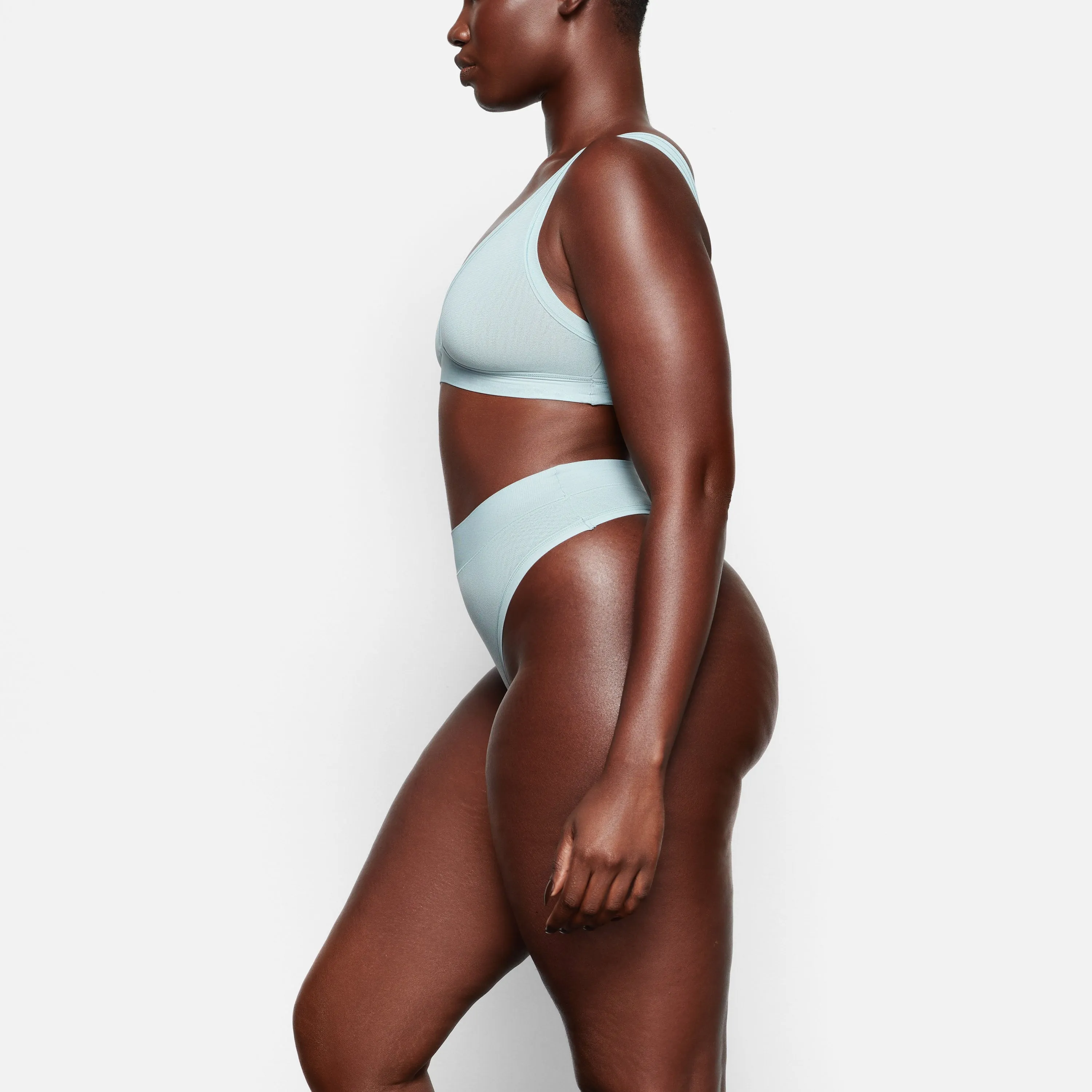 SUMMER MESH THONG | SKY