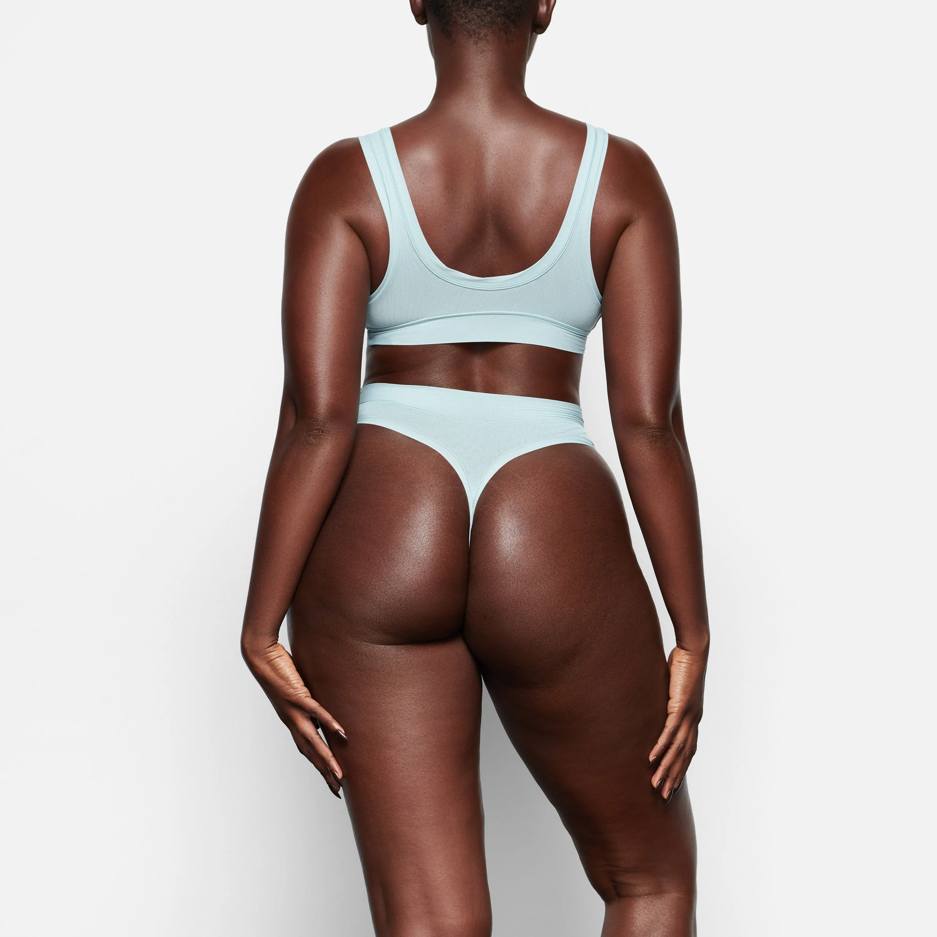 SUMMER MESH THONG | SKY